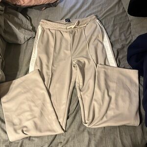 Gap wide legged joggers